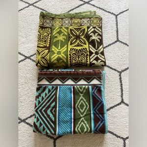 Kirkland Beach Towels (2) Multicolor 67”x 38” Large & Soft 100% Egyptian Cotton